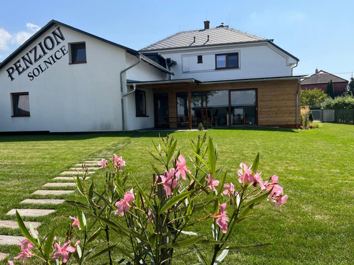 Penzion 411 Solnice Exteriér fotografie